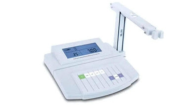 BR BIOCHEM PH Meter