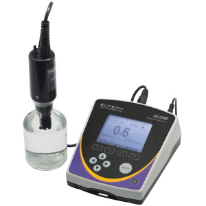 Eutech DO 2700 meter with self-stirring dissolved oxygen probe
